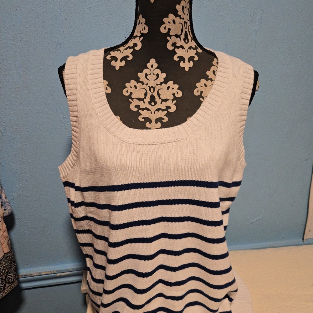 Style & Co. White and Navy Striped Tank Top